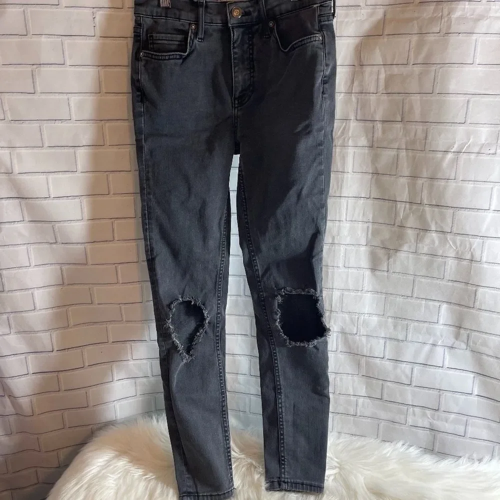 Free People‎ Busted Knee Distressed Black Jeans
